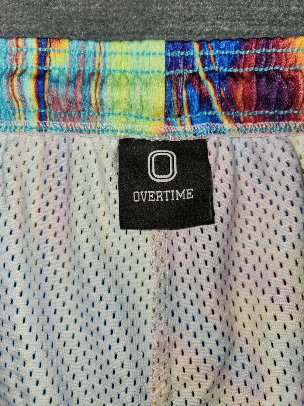 Iridescent Active Shorts in Blue/Yellow/Purple #343